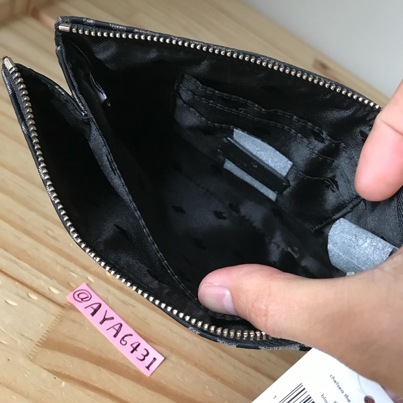 Kate spade large wristlet🎈🎈 - Picture 5 of 9